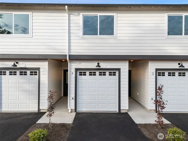 $419,950 | 669 West Hendrickson Road, Unit 4, Sequim, WA 98382