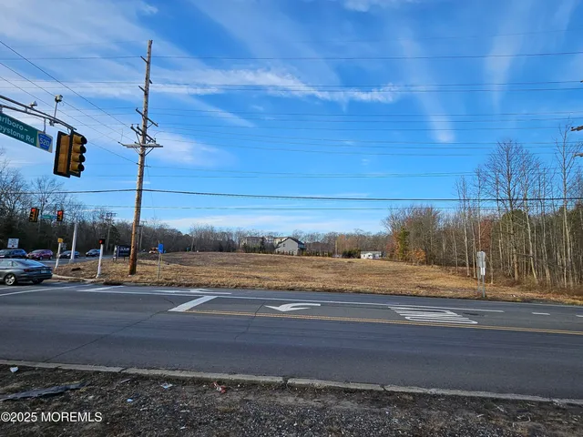 $1,100,000 | 1122 Marlboro Road, Old Bridge, NJ 08857