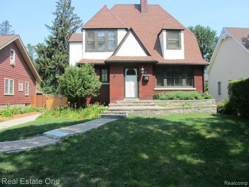 217 Woodside Road Royal Oak, MI 48073 - Photo 1 of 20 woodside.jpg