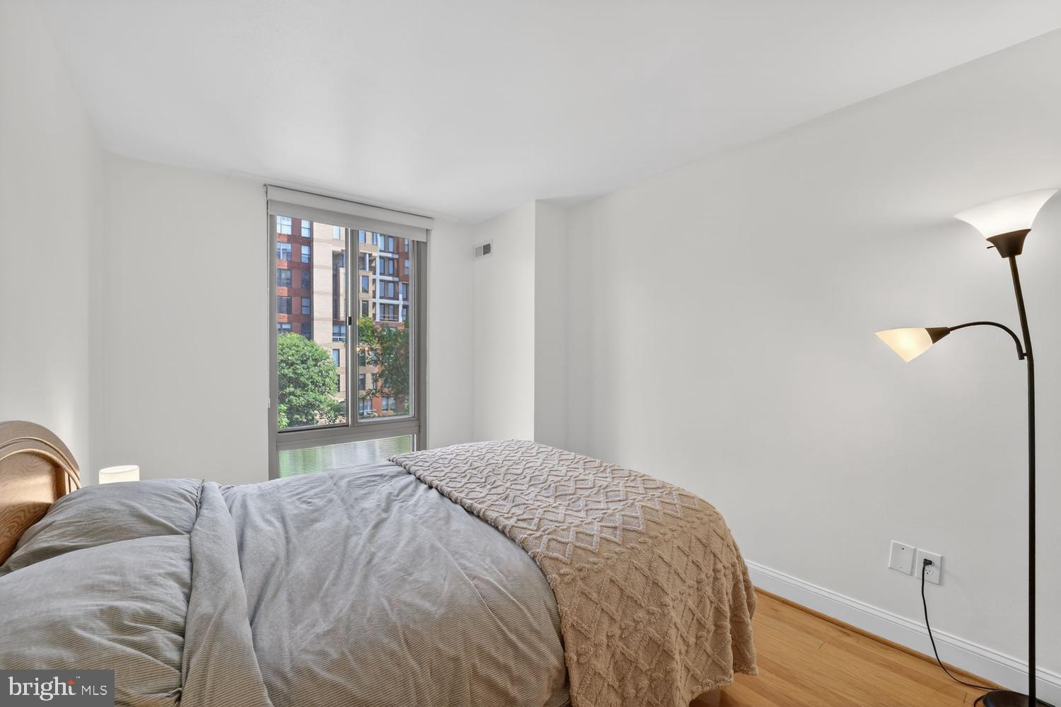 950 25th Street Northwest, Unit 406N Washington, DC 20037 - Photo 15 of 27 Sleep serenely and peacefully