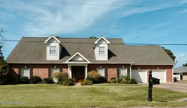$345,000 | 147 Progress Road, Ville Platte, LA 70586