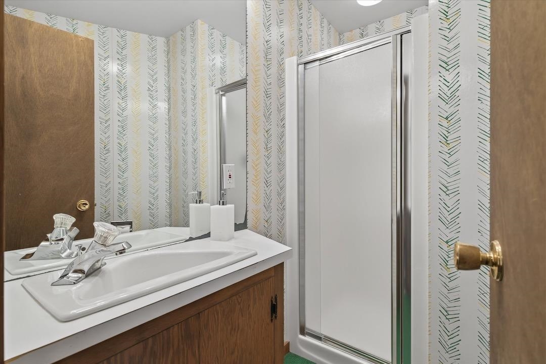 377 Glen Road Peru, VT 05152 - Photo 32 of 47