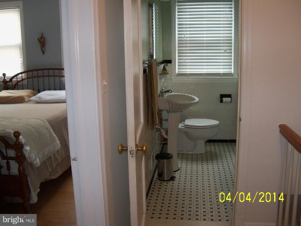 1664 Aberdeen Road Baltimore, MD 21286 - Photo 13 of 30 Bath
