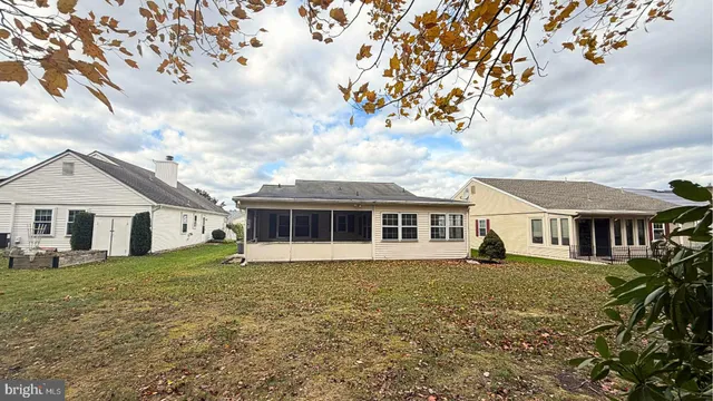$379,000 | 170 Dorchester Drive, Southampton, NJ 08088