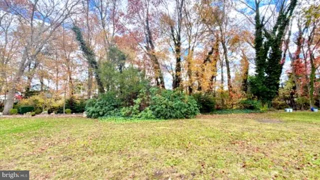 $379,000 | 170 Dorchester Drive, Southampton, NJ 08088