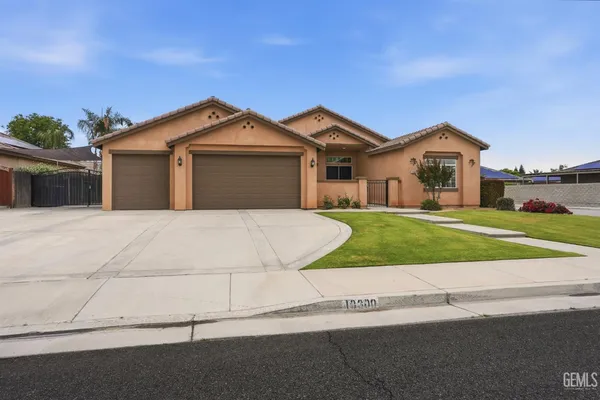 $585,000 | Undisclosed Address, Bakersfield, CA 93314