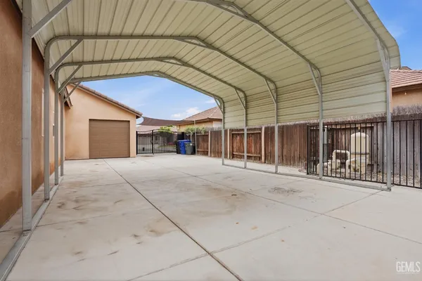 $585,000 | Undisclosed Address, Bakersfield, CA 93314