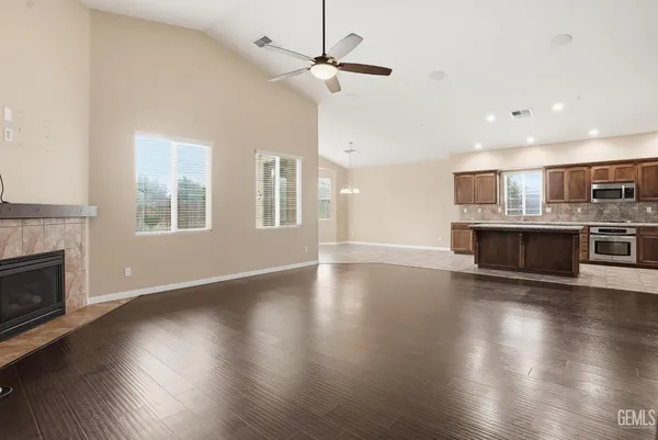 $585,000 | Undisclosed Address, Bakersfield, CA 93314
