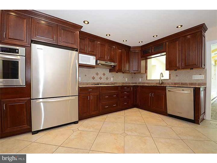 1207 Sandringham Road Bala Cynwyd, PA 19004 - Photo 6 of 25