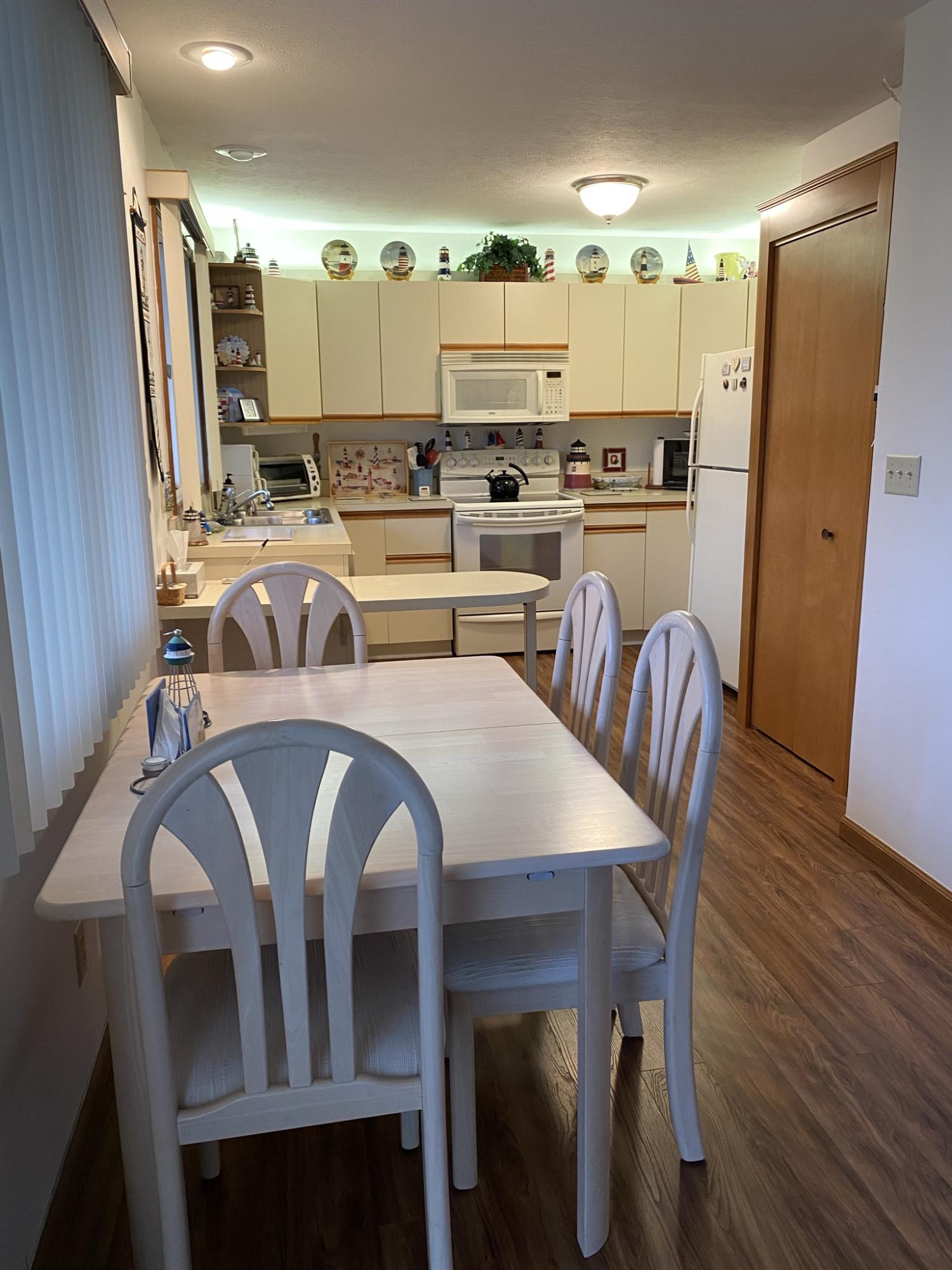 129 Chase Russells Point, Unit 62L Russells Point, OH 43348 - Photo 2 of 14