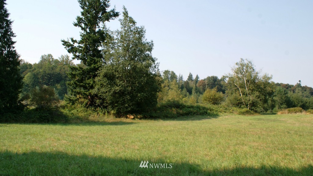 1300 East Hemmi Road Everson, WA 98247 - Photo 4 of 14 Gallery Image 4