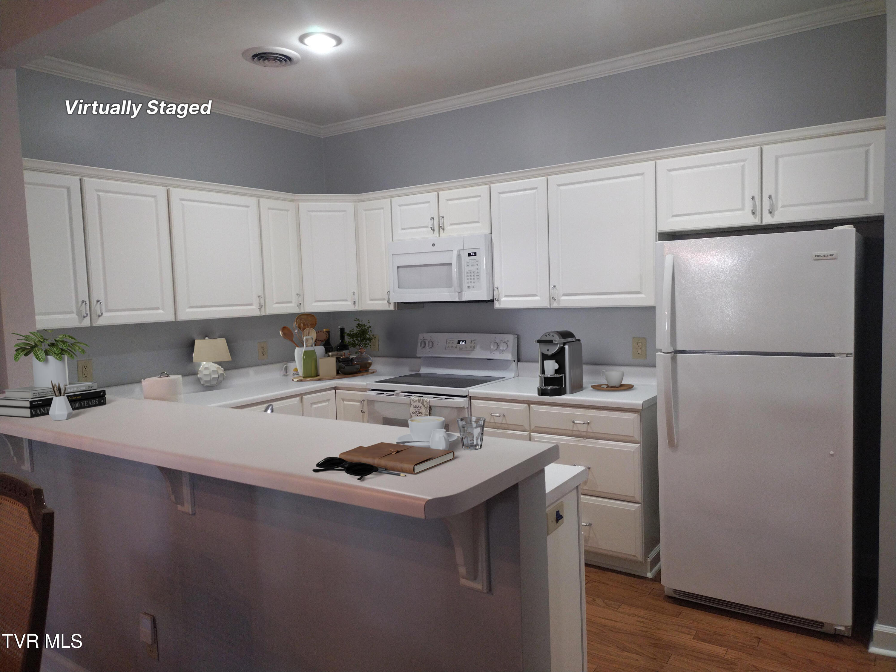 254 Regency Park, Unit 254 Greeneville, TN 37745 - Photo 9 of 36 Virtually Staged Kitchen