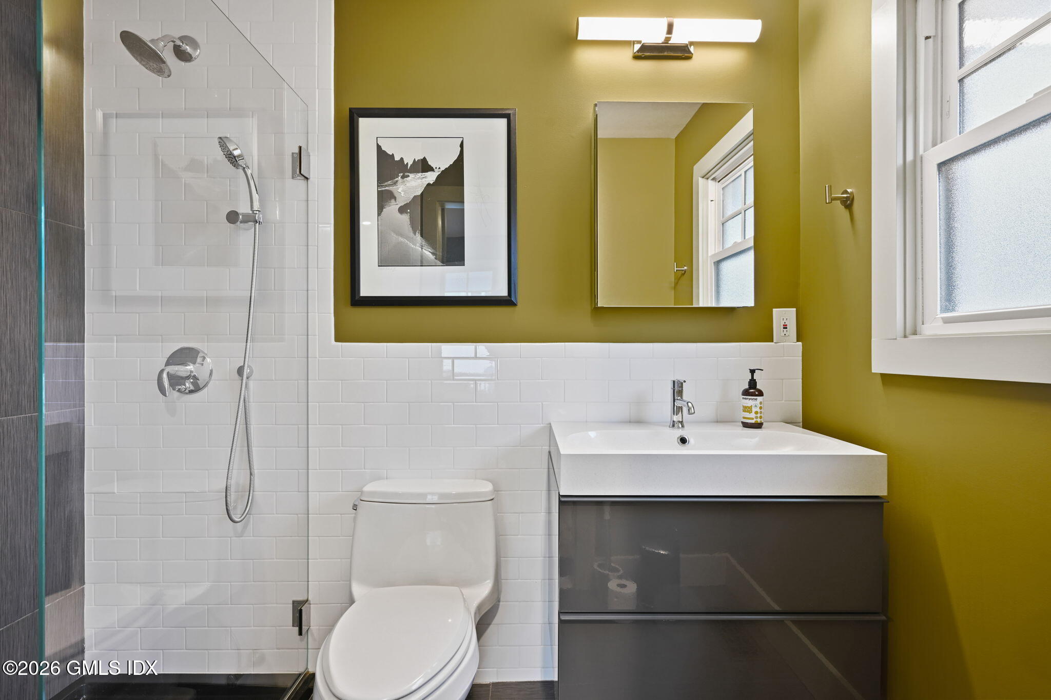 4 Miami Court Cos Cob, CT 06807 - Photo 8 of 47 11-web-or-mls-4-miami-ct