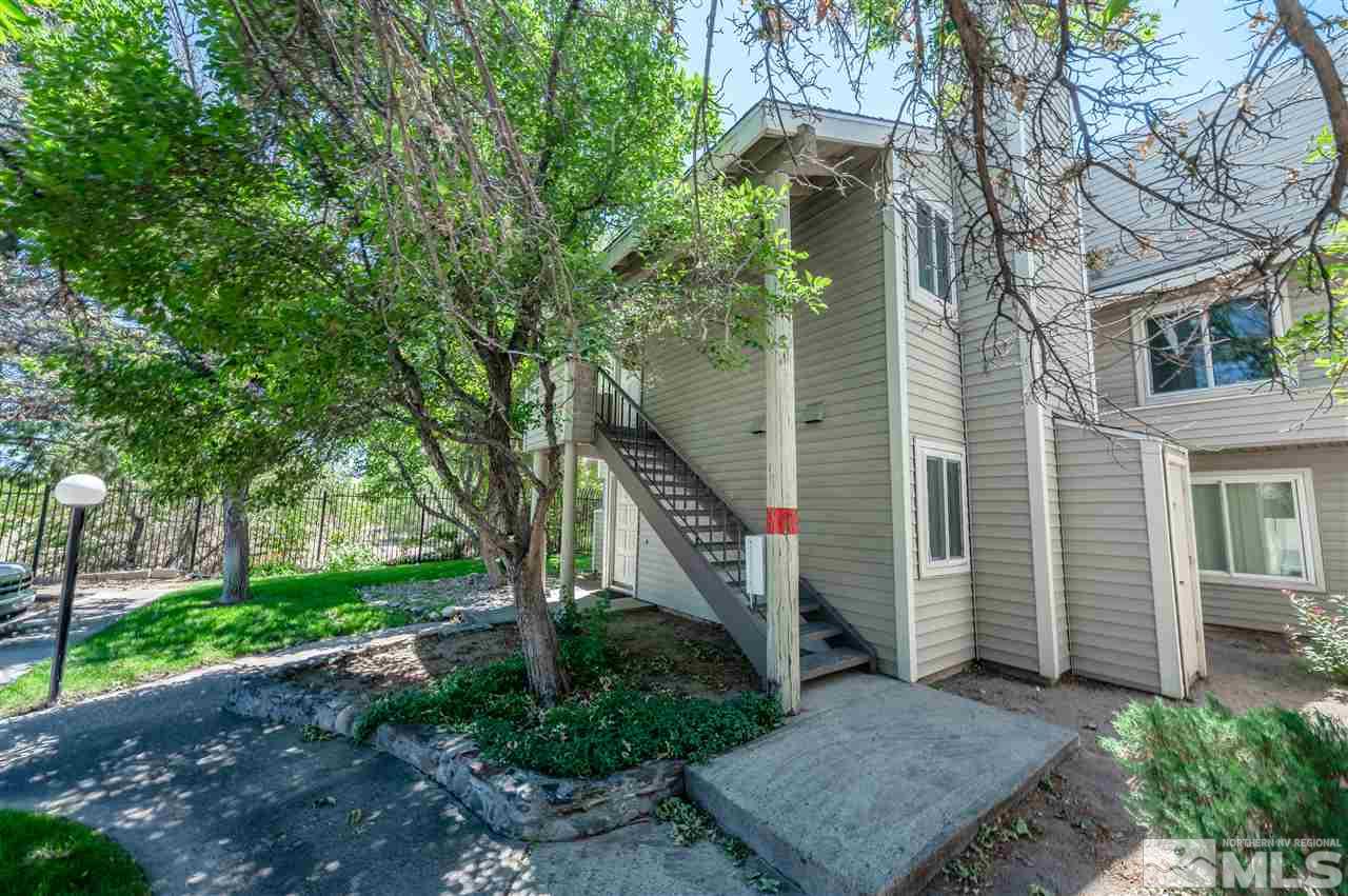2158 Roundhouse Road Sparks, NV 89431 - Photo 3 of 23 Photo 3