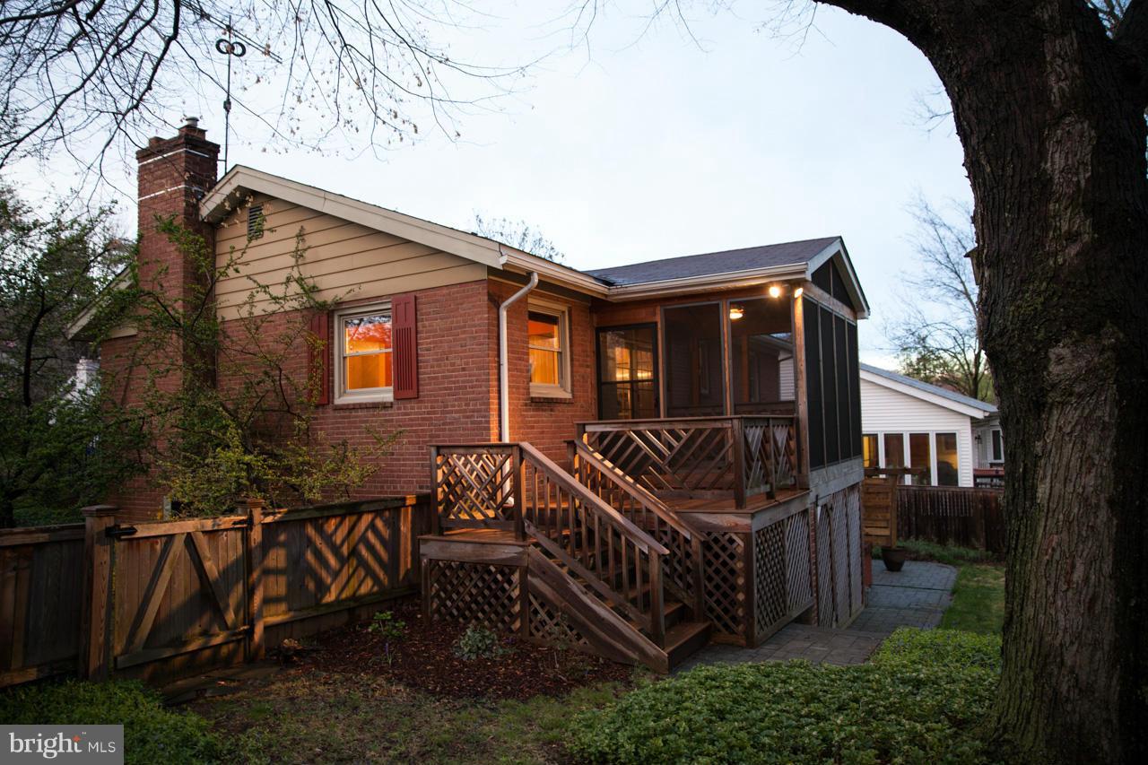 110 Sheffield Street Silver Spring, MD 20910 - Photo 27 of 27 Exterior (Rear)