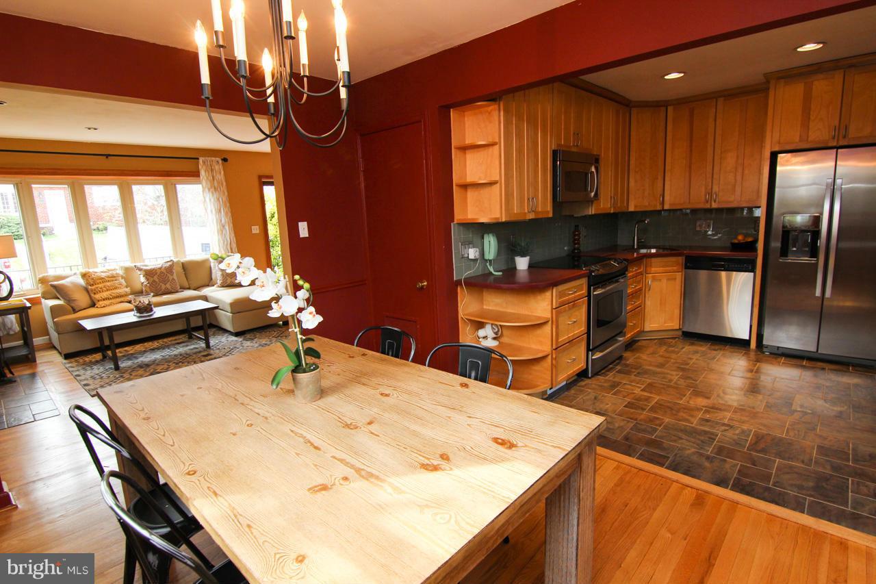 110 Sheffield Street Silver Spring, MD 20910 - Photo 10 of 27 Dining Room