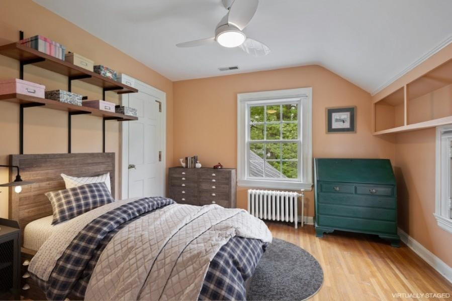 1460 Miami Road Benton Harbor, MI 49022 - Photo 21 of 39 21_1460Miami_154_3rdBedroom_LowRes