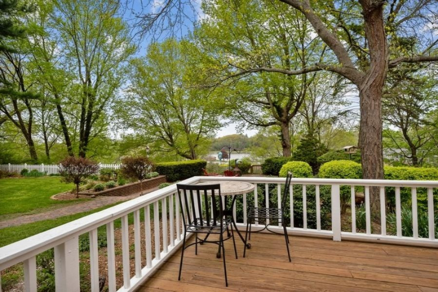 1460 Miami Road Benton Harbor, MI 49022 - Photo 24 of 39 24_1460Miami_66001_Deck_LowRes