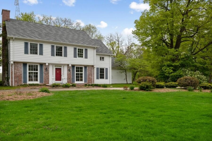 1460 Miami Road Benton Harbor, MI 49022 - Photo 35 of 39 35_1460Miami_57_FrontView_LowRes
