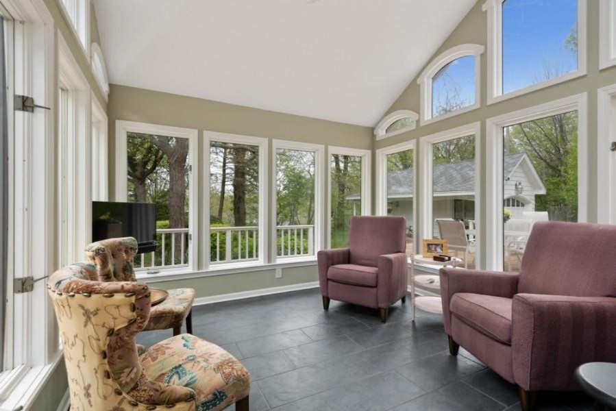 1460 Miami Road Benton Harbor, MI 49022 - Photo 8 of 39 08_1460Miami_97_SunRoom_LowRes