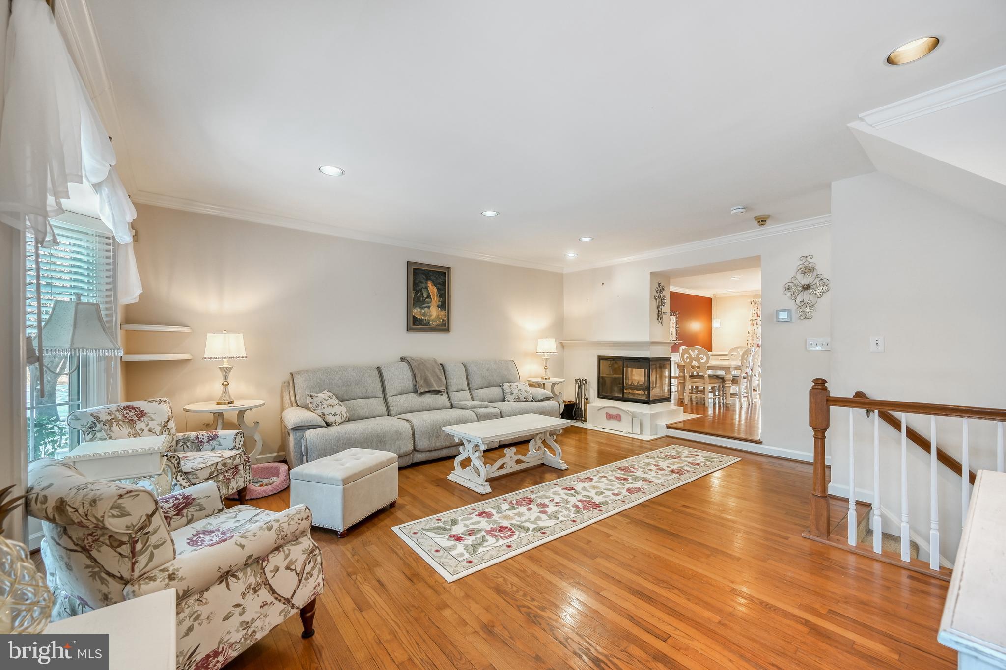 11951 Mays Chapel Road Lutherville-Timonium, MD 21093 - Photo 3 of 31 Living Room
