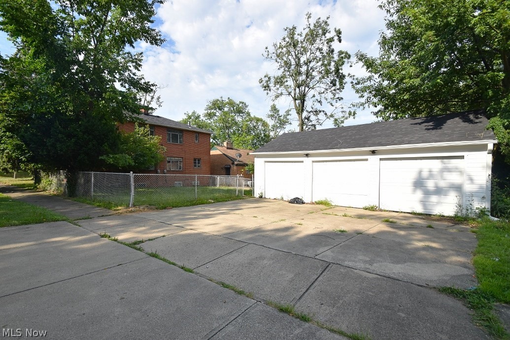 18813 Libby Road Maple Heights, OH 44137 - Photo 26 of 28 3 car garage