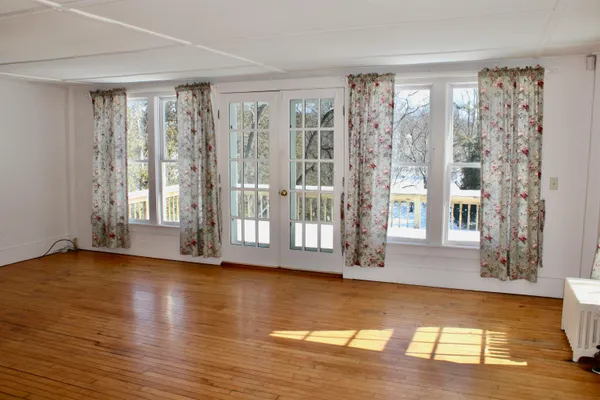 $3,500 | 45 Bakery Lane, Middlebury, VT 05753