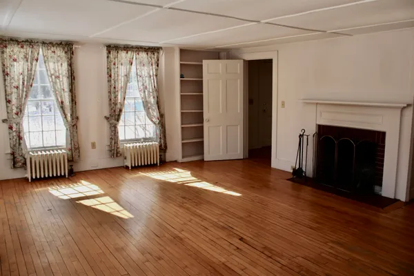 $3,500 | 45 Bakery Lane, Middlebury, VT 05753