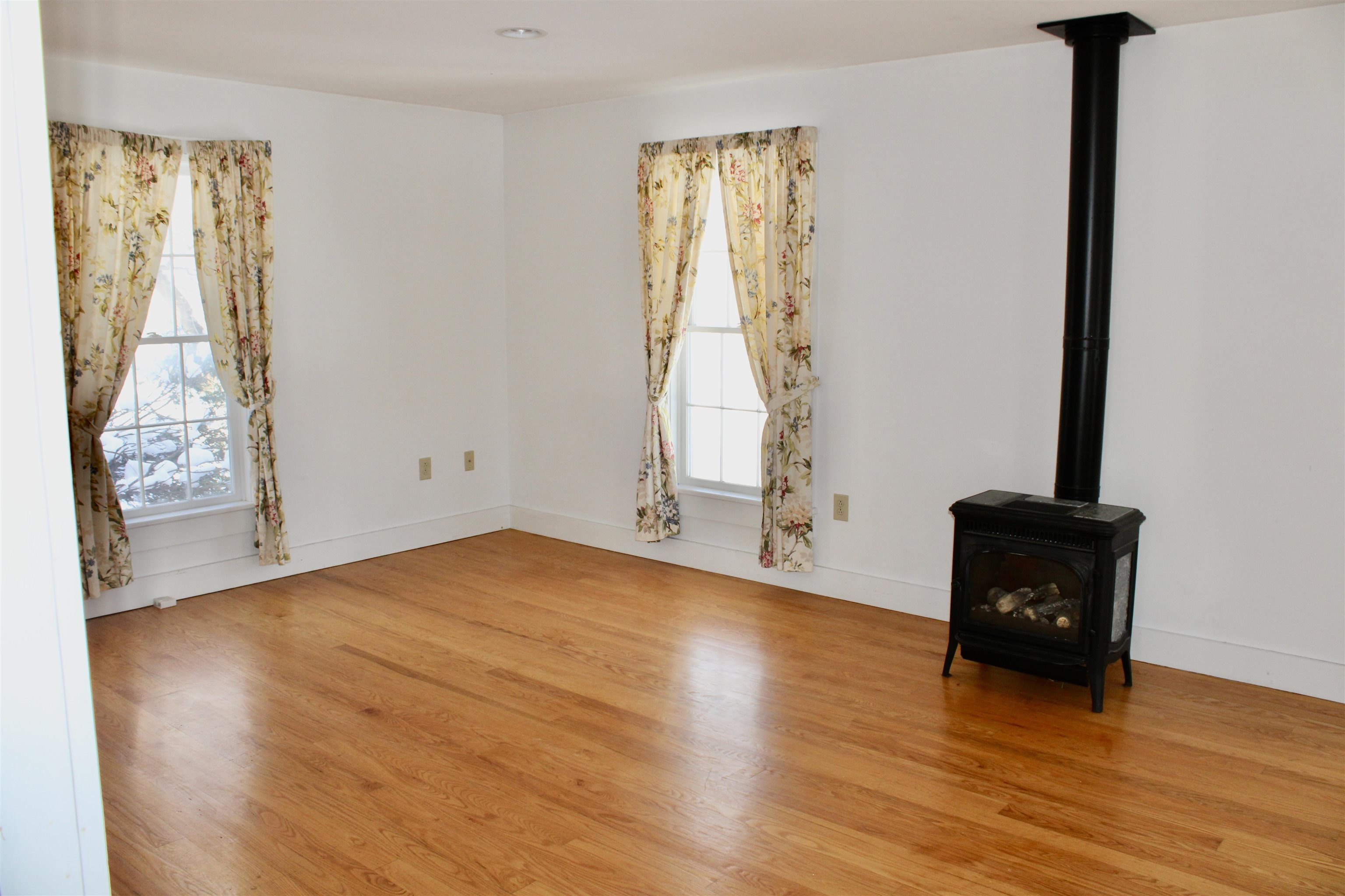 45 Bakery Lane Middlebury, VT 05753 - Photo 8 of 25