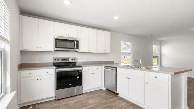 $314,900 | 1009 Folly Road, Summerton, SC 29148