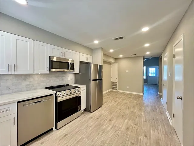 $1,600 | 2824 Steamship Circle, Unit C, New Orleans, LA 70123