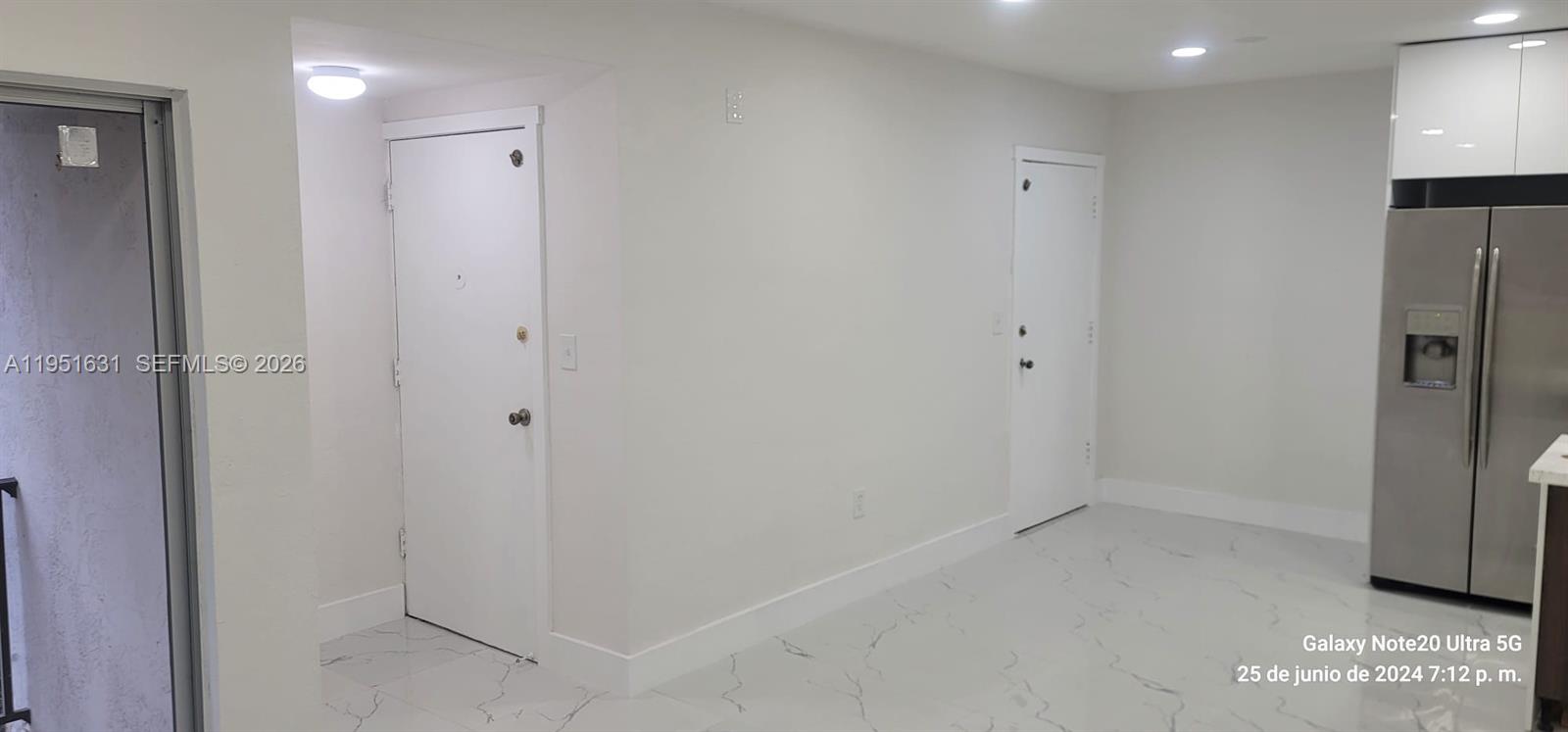 9402 Southwest 77th Avenue, Unit L8 Miami, FL 33156 - Photo 16 of 54