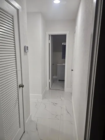 $299,000 | 9402 Southwest 77th Avenue, Unit L8, Miami, FL 33156