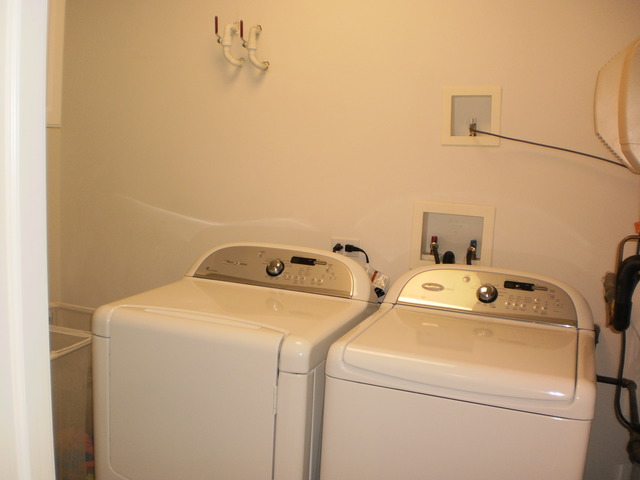 620 McHenry Road, Unit 108 Wheeling, IL 60090 - Photo 15 of 18