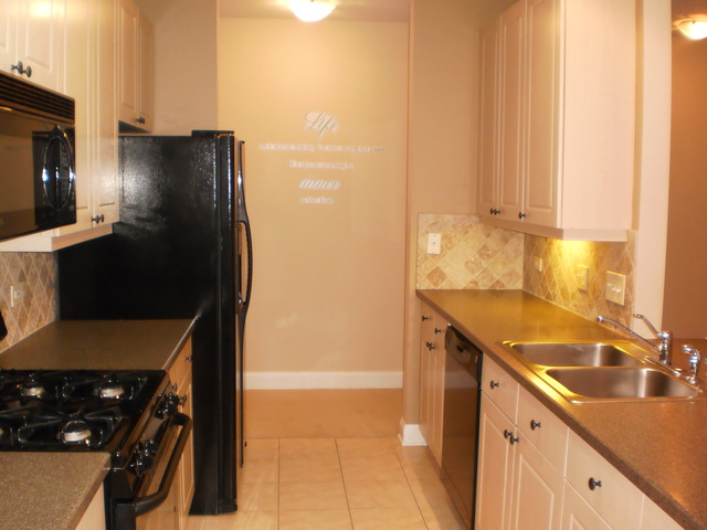 620 McHenry Road, Unit 108 Wheeling, IL 60090 - Photo 3 of 18