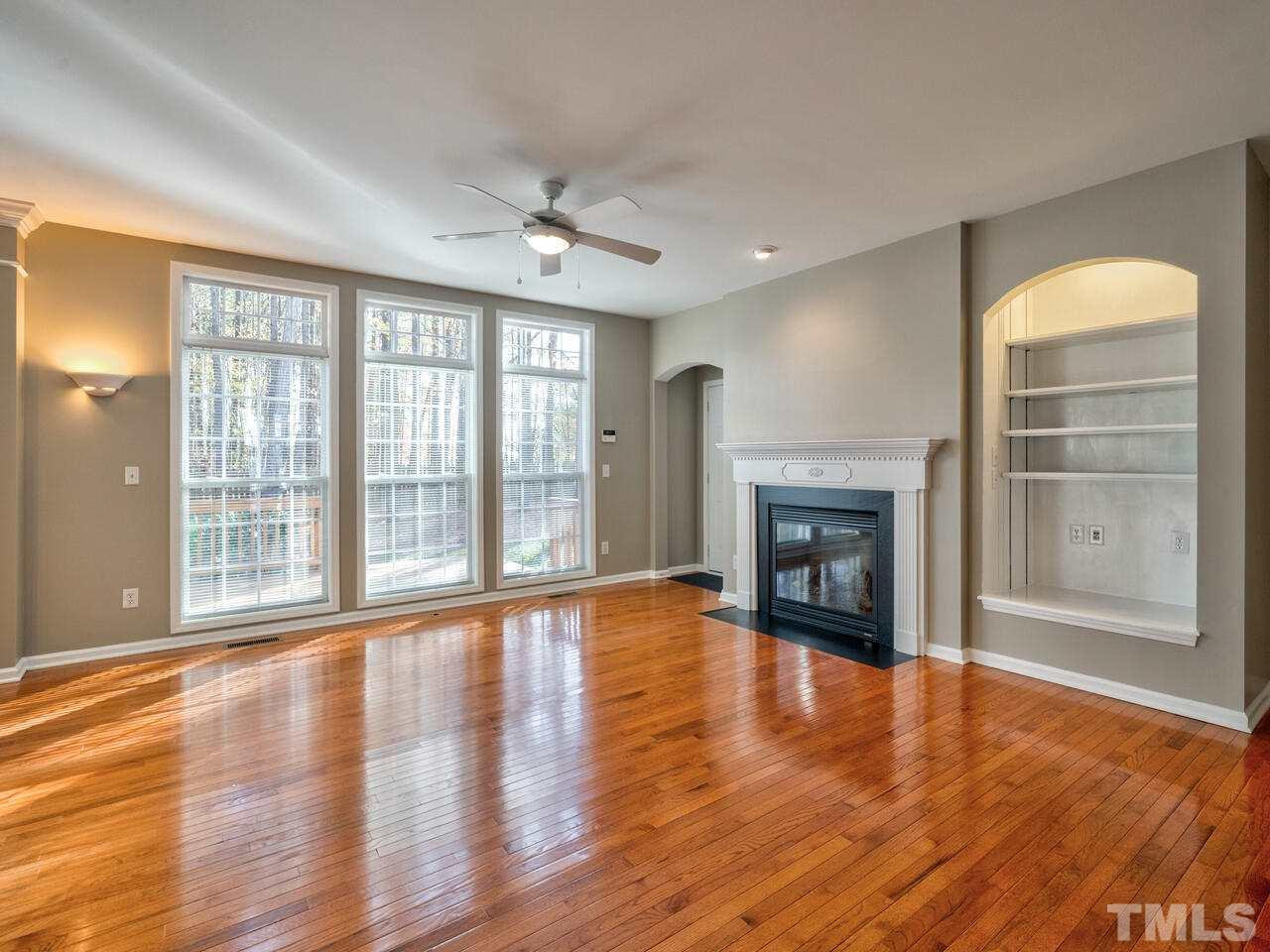 4 Pinestraw Way Durham, NC 27713 - Photo 7 of 25 Gallery Image 7