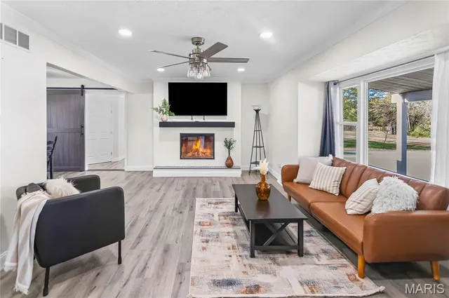 $395,000 | 1692 Aloha Drive, Worden, IL 62097