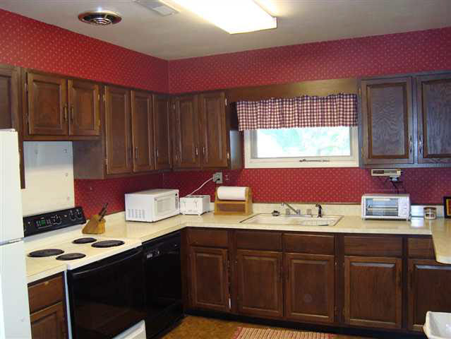 8409 South Center Road Muncie, IN 47302 - Photo 5 of 10 Gallery Image 5
