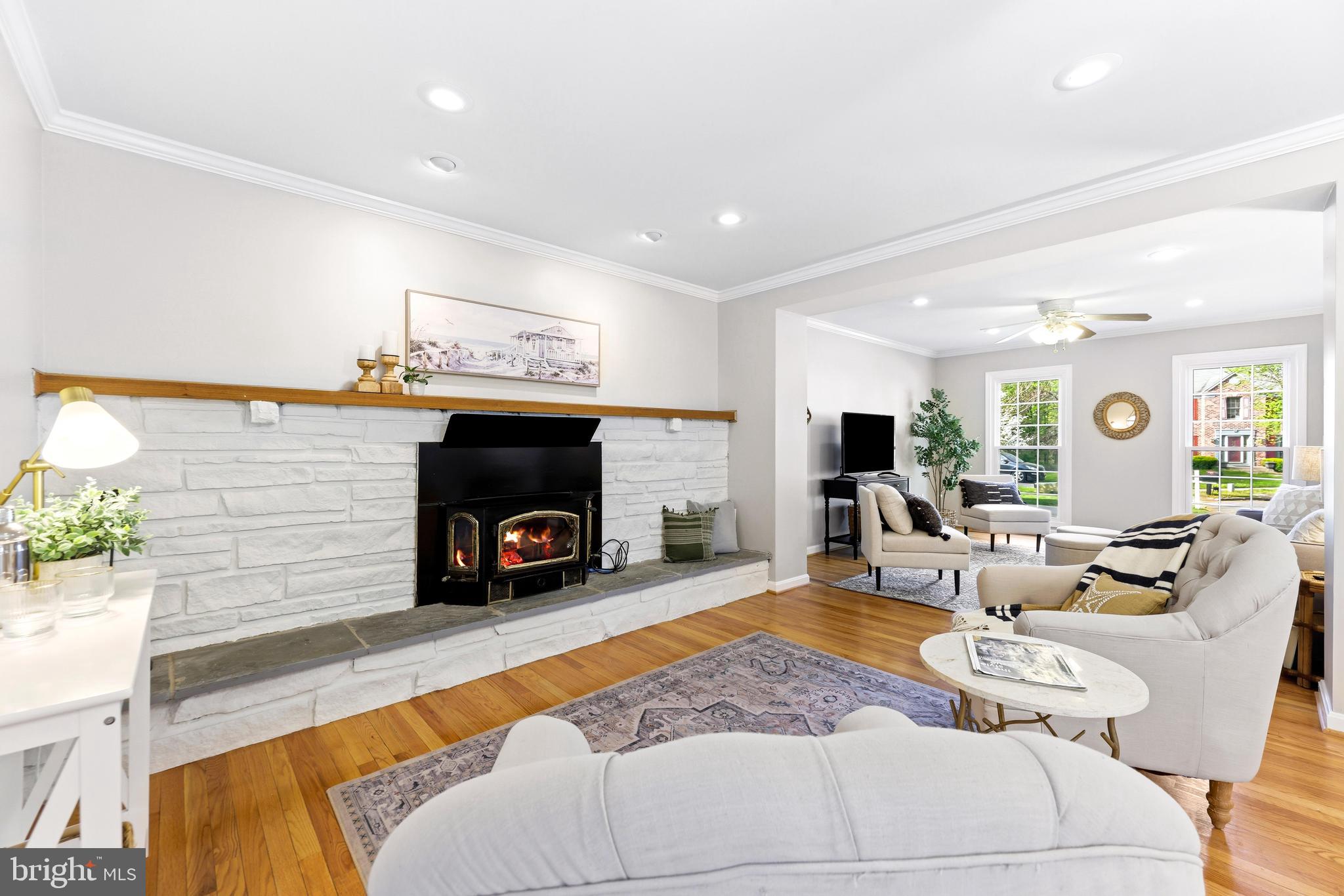 15303 Pine Tree Way Bowie, MD 20721 - Photo 13 of 75 Sitting Area