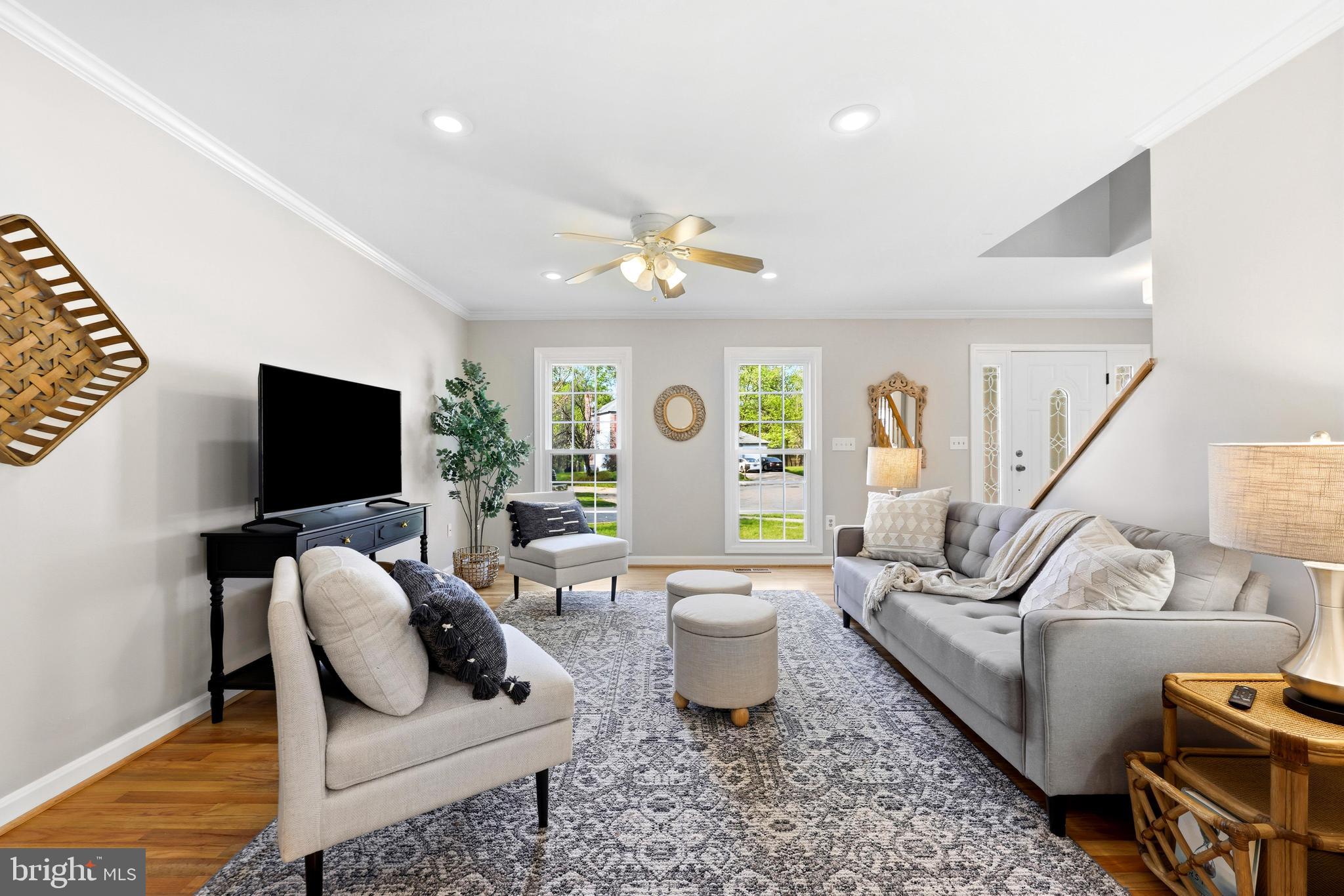 15303 Pine Tree Way Bowie, MD 20721 - Photo 10 of 75 Living Room