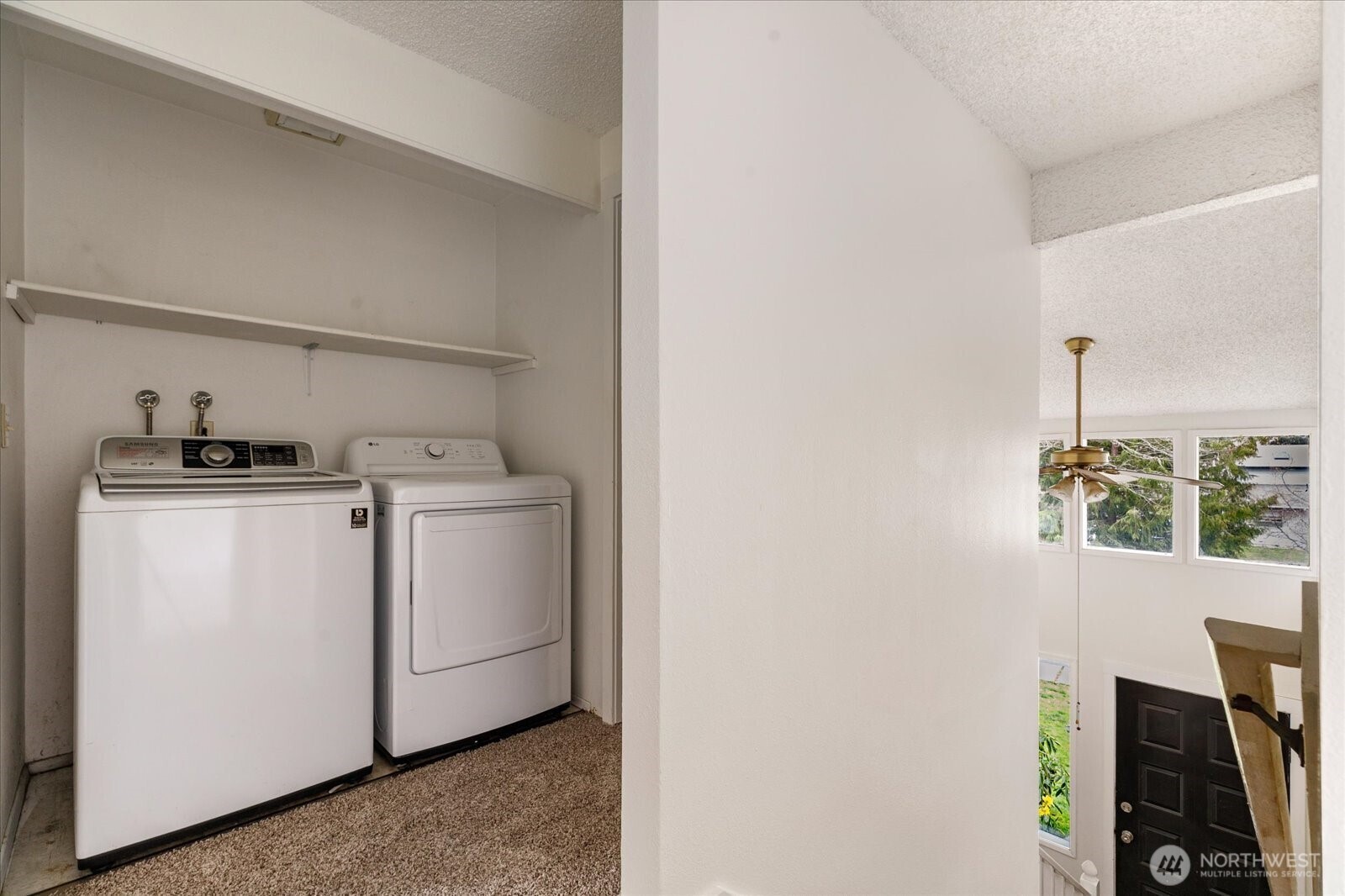 1282 Northwest Lanyard Loop, Unit 2 Oak Harbor, WA 98277 - Photo 18 of 32 a utility room with dryer and washer