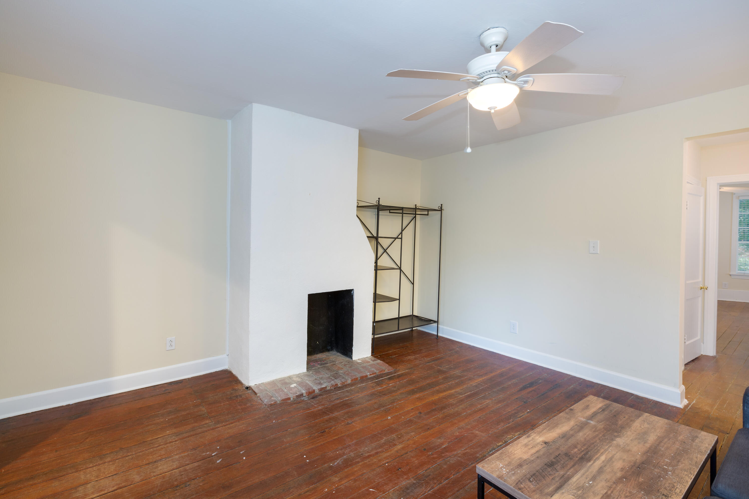 13 Elizabeth Street, Unit B Charleston, SC 29403 - Photo 5 of 15
