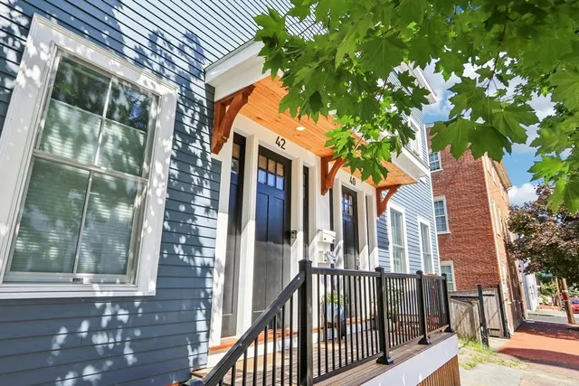 $1,149,900 | 42 Federal Street, Unit B, Newburyport, MA 01950