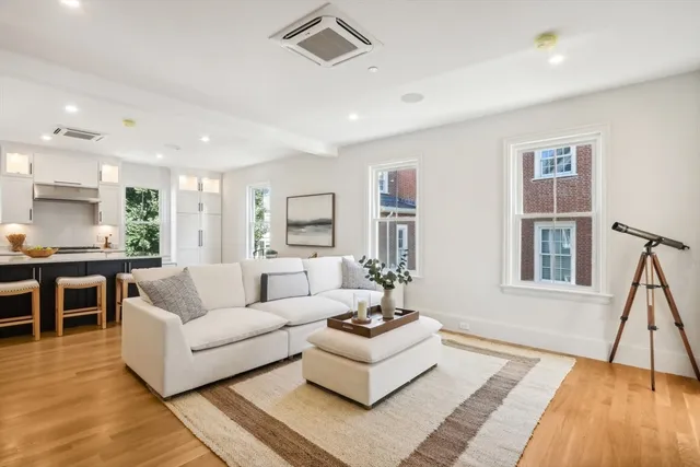 $1,149,900 | 42 Federal Street, Unit B, Newburyport, MA 01950