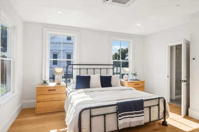 $1,149,900 | 42 Federal Street, Unit B, Newburyport, MA 01950