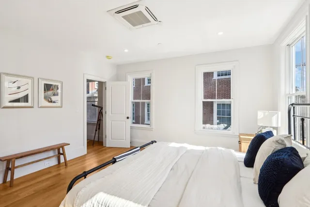 $1,149,900 | 42 Federal Street, Unit B, Newburyport, MA 01950