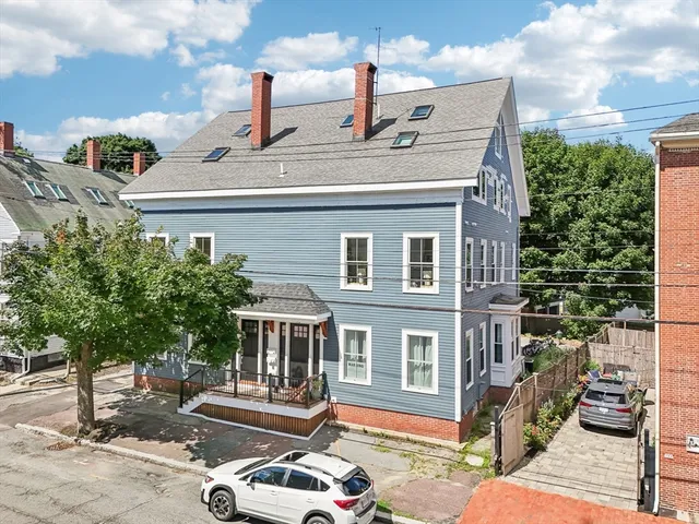 $1,149,900 | 42 Federal Street, Unit B, Newburyport, MA 01950