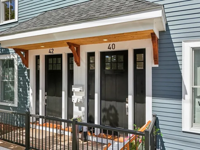 $1,149,900 | 42 Federal Street, Unit B, Newburyport, MA 01950