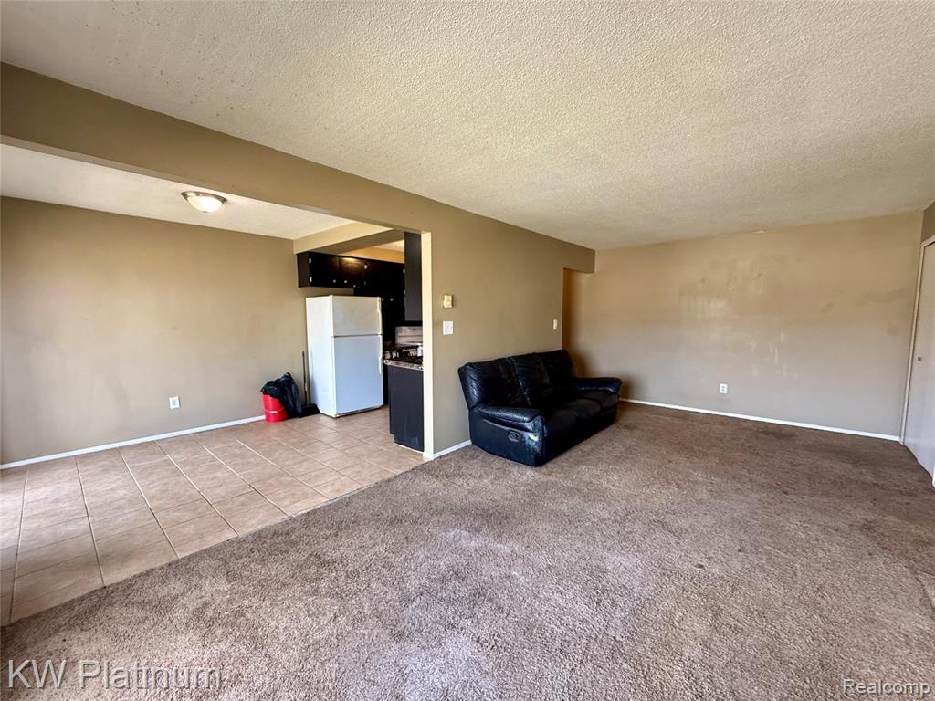 8214 24 Mile Road Utica, MI 48316 - Photo 4 of 14