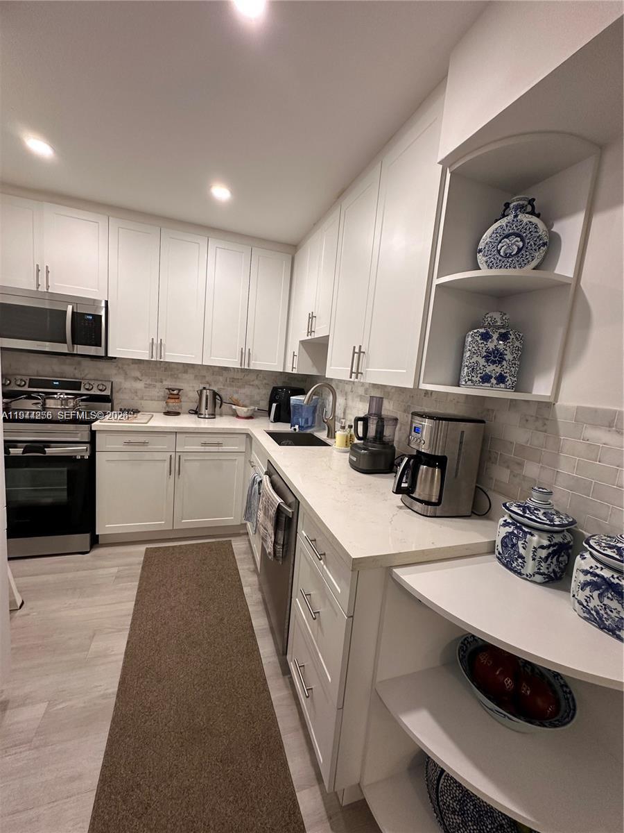 7765 Southwest 86th Street, Unit F2303 Miami, FL 33143 - Photo 11 of 29